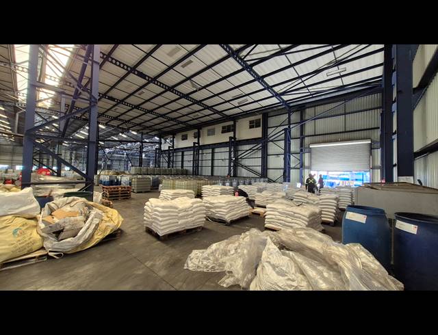 22,000M² FACTORY FOR SALE IN ANDERBOLT